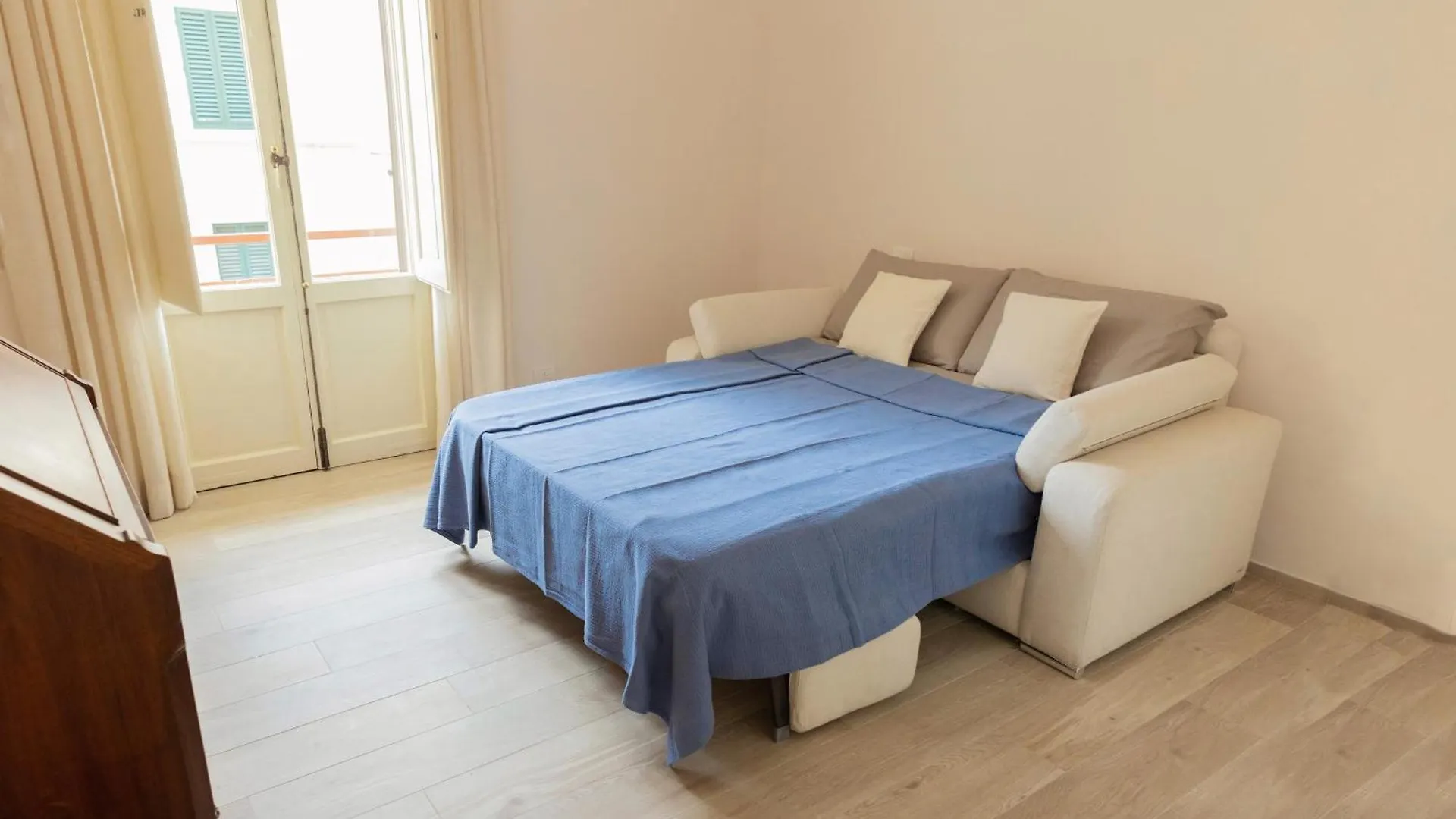 Modern Apartments In The Heart Of Florens Italien