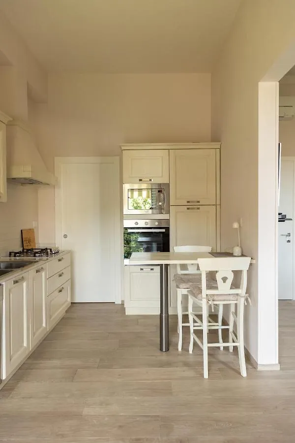 Modern Apartments In The Heart Of Florence 0*,