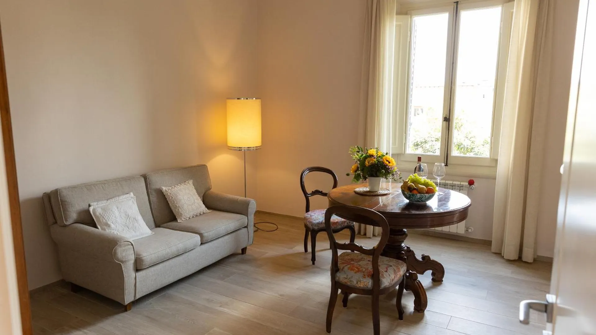 Modern Apartments In The Heart Of Florence Italy