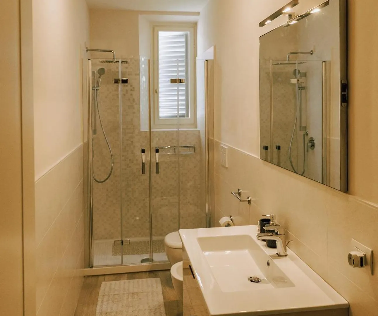 Modern Apartments In The Heart Of Florence Italy