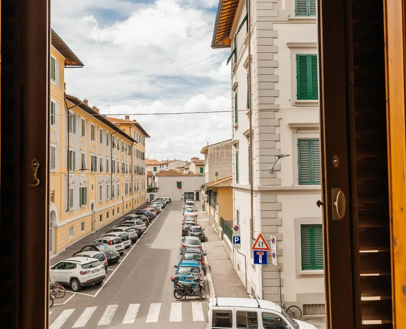 Modern Apartments In The Heart Of Florence 0*,